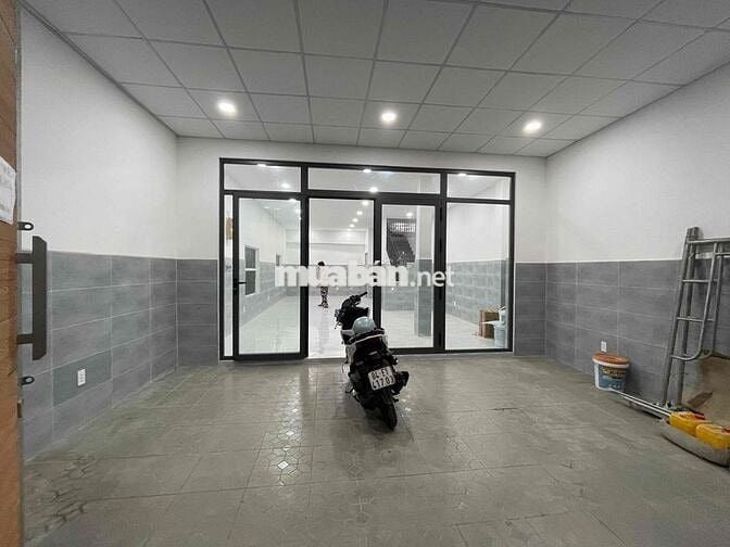 💎💎💎NHÀ MẶT TIỀN MỚI XÂY - CHO THUÊ 20TR / 1 THÁNG - NGAY TRUNG TÂM QBT