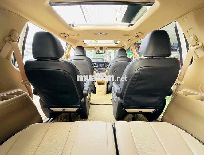 Kia Sedona 2016 - 2018 bản full máy dầu xe zin a-z