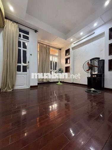 Nhà 3PN HẺM Xe Hơi Trần Khắc Chân Quận 1