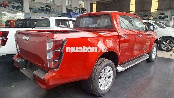 Isuzu D-Max Hilender 2025 AT Đỏ