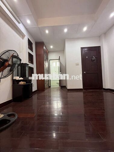 Nhà 3PN HẺM Xe Hơi Trần Khắc Chân Quận 1