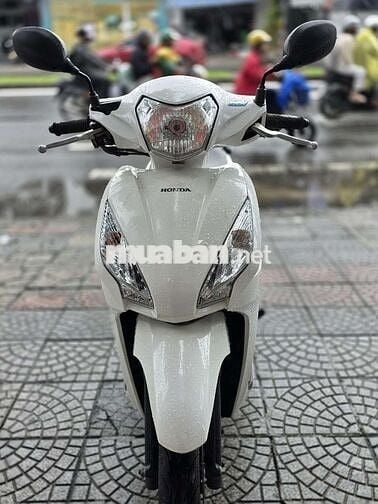 Honda Vision 2017 Trắng