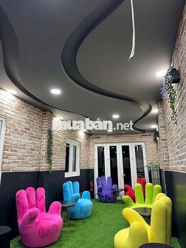 Cho thuê nguyên căn đường Bùi Viện quận 1 giá chỉ 50.triệu