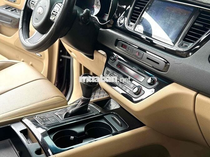 Kia Sedona 2016 - 2018 bản full máy dầu xe zin a-z
