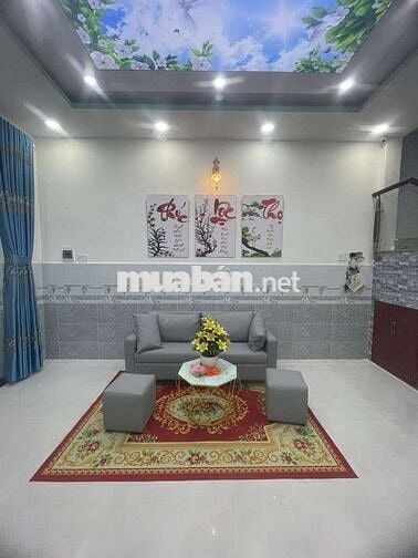 SIÊU PHẨM NHÀ ĐẸP, SÁT HẺM XE TẢI, 3 PHÒNG NGỦ, KHU NHÀ CAO TẦNG