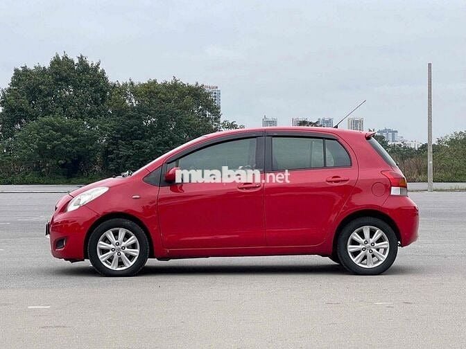 Toyota Yaris 2009 Đỏ 100000 km
