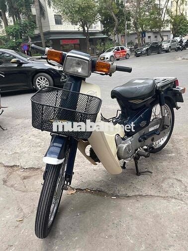 cần bán xe 82, hơi 90. đẹp, nguyên zin