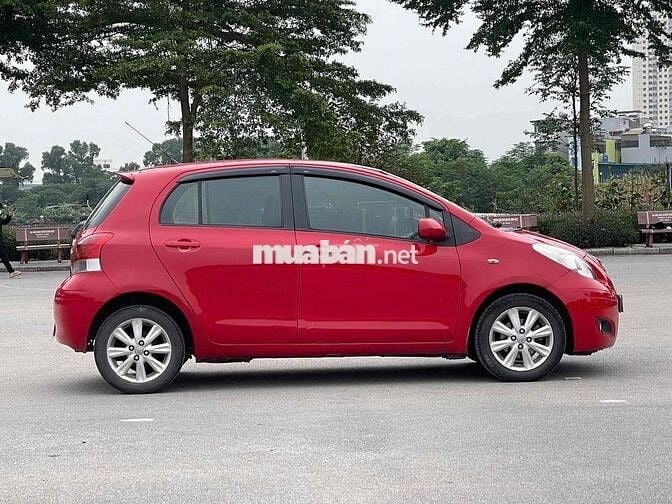 Toyota Yaris 2009 Đỏ 100000 km
