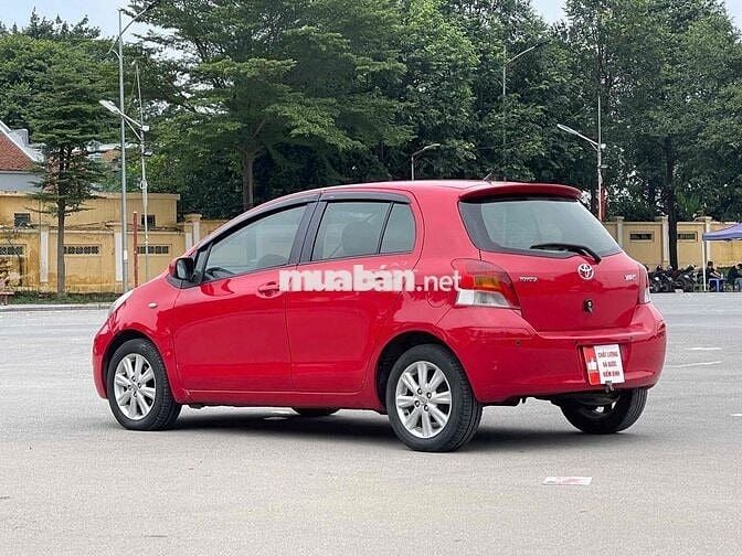 Toyota Yaris 2009 Đỏ 100000 km