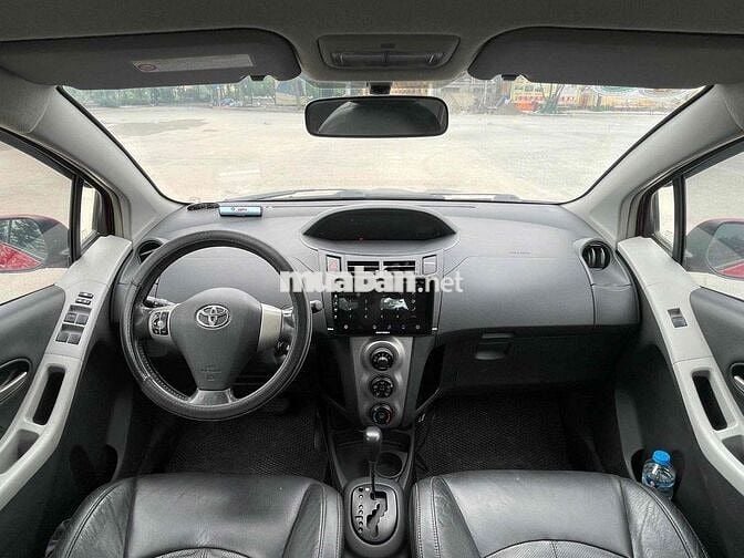 Toyota Yaris 2009 Đỏ 100000 km