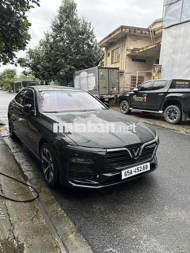 VinFast Lux A2.0 2021 Đen 69564 km