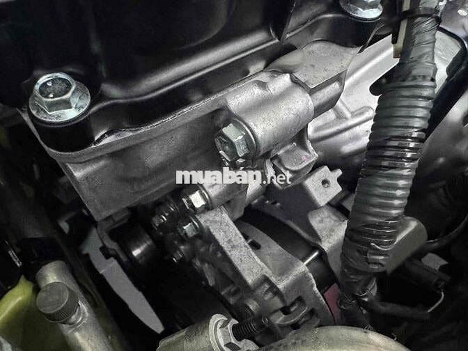 Toyota Yaris 2021 1.5G CVT - 18000 km