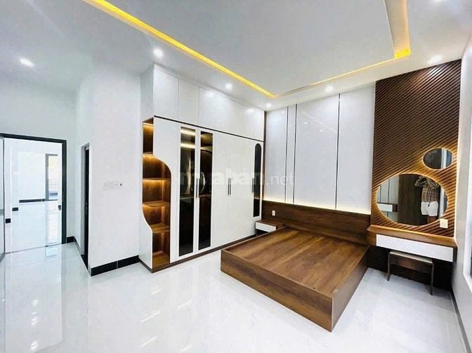 THANH LÝ PHÁT MÃI CĂN NHÀ 1 LẦU - SHR - GIÁ TỐT .