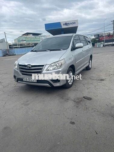 Toyota Innova 2014 Số sàn Bạc