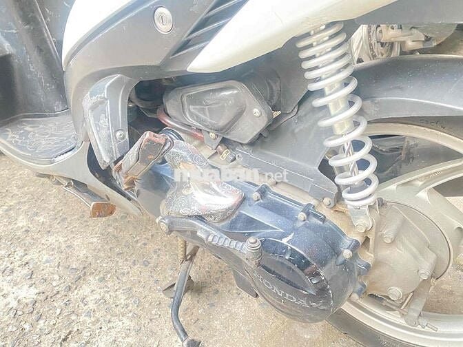 HN cần bán click trắng 2009