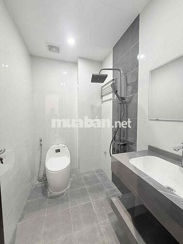 BÁN NHÀ LẠC LONG QUÂN – TÂY HỒ — 6 TẦNG THANG MÁY – Ô TÔ TẬN CỔNG