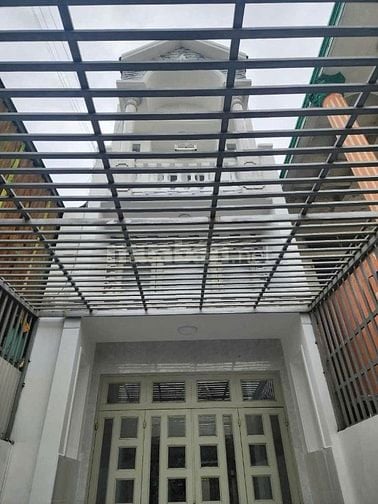 BÁN NHÀ MẶT TIỀN ĐƯỜNG TÂN THỚI NHÌ 2, HÓC MÔN.