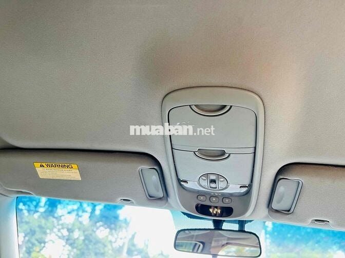 Kia Carnival Số Tự Động Đời 2009