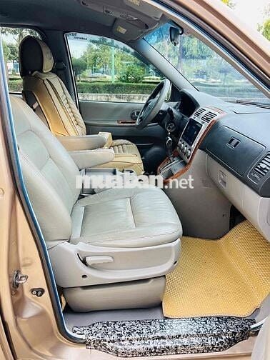 Kia Carnival Số Tự Động Đời 2009