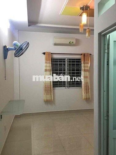 CHO THUÊ NHÀ MỚI ĐÚC 3 lầu có máy lạnh