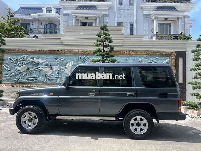 Toyota Land Cruiser 2002 Xám