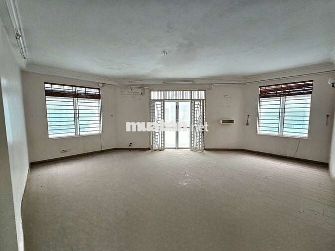 LK Ở - LÔ GÓC - VĂN QUÁN - PHÂN LÔ VỈA HÈ - KINH DOANH - 105m²- MT 21m