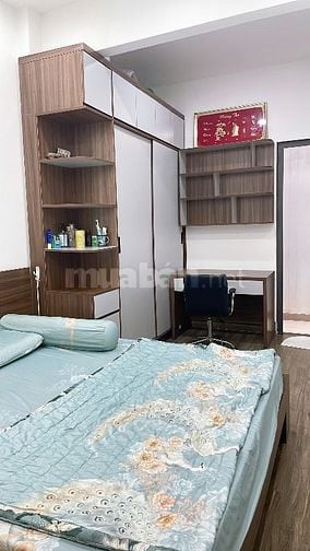 Bán nhà đẹp ngay trung tâm Quận 10 - khu sầm uất