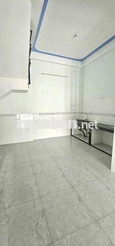 Cho Thuê Nhà Lầu Nguyên Căn 100m2 Có: 3pn Bên Trường Học Đông Hoà