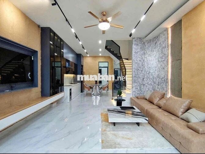 NHÀ ĐẸP KHU VỰC VÀNG NGAY NGUYỄN HUY TƯỞNG,P6,BÌNH THẠNH- GIÁ:5 TỶ920