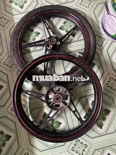 yamaha Exciter 135 cc xe mâm rin hai thắng đĩa