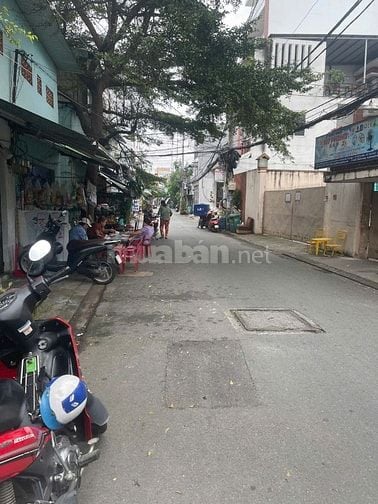 Cho thuê nhà nguyên căn Lê Đình Cẩn 137.5m2- Bình Tân giáp Tên Lửa