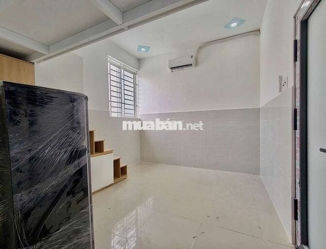 CHO THUÊ PHÒNG GÁC 30M2 NGAY ĐẠI HỌC NGÂN HÀNG - SƯ PHẠM KỸ THUẬT