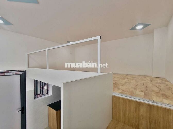 CHO THUÊ PHÒNG GÁC 30M2 NGAY ĐẠI HỌC NGÂN HÀNG - SƯ PHẠM KỸ THUẬT