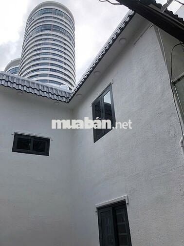 Bán nhà đẹp Ngô Tất Tố, Bình Thạnh. 43 m2, 3 phòng ngủ 3WC, vào ở ngay