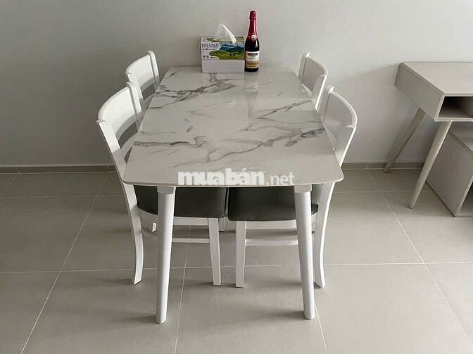 Cho thuê chung cư West Gate căn 2pn 2wc: 8tr đầy đủ nội thất