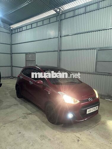 Cần Bán Hyundai i10 2015 nhập ấn