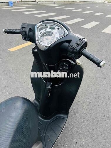 Honda SH Mode 125cc Bạc đen