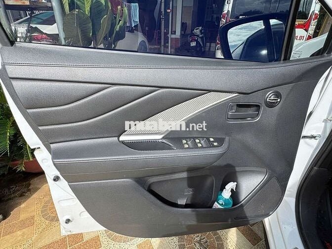 Xpander MT 2021 giá 400 triệu ***