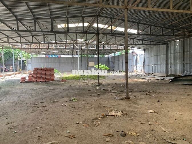 CHO THUÊ XƯỞNG 2.600m² cũ giá rẽ