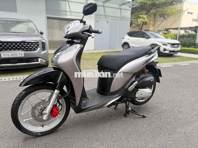 Honda SH Mode 125cc Bạc