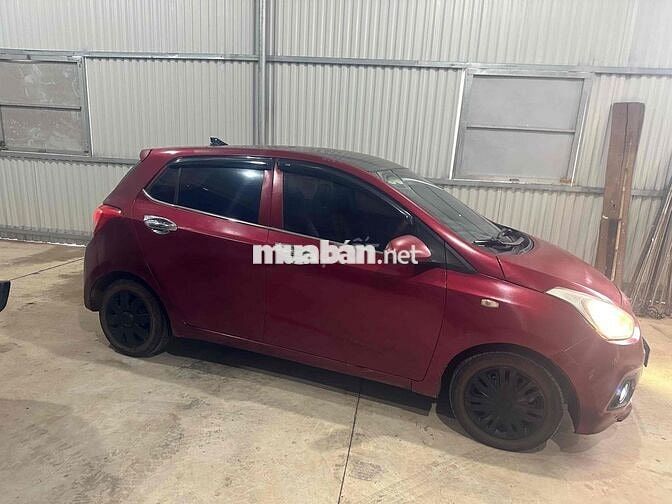 Cần Bán Hyundai i10 2015 nhập ấn