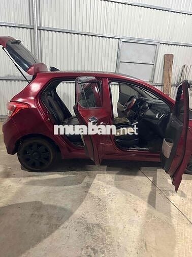 Cần Bán Hyundai i10 2015 nhập ấn