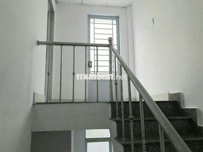 NHÀ HXH 3 TẦNG NGANG 5M 3 PN  ĐG 11 LINH XUÂN THỦ ĐỨC CHỈ 1.85 T.Ỷ TL