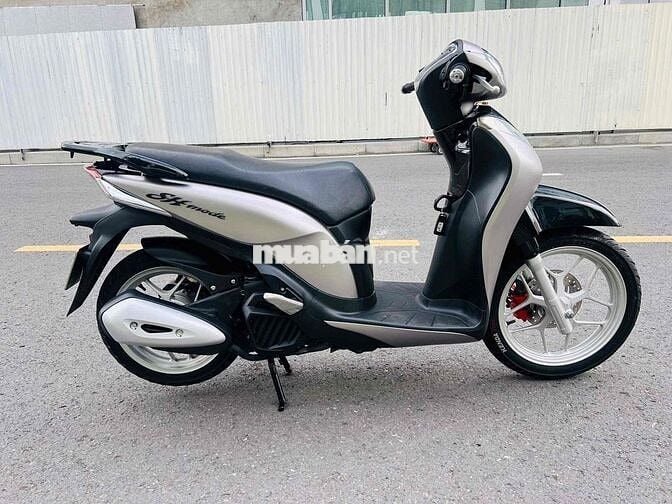 Honda SH Mode 125cc Bạc đen