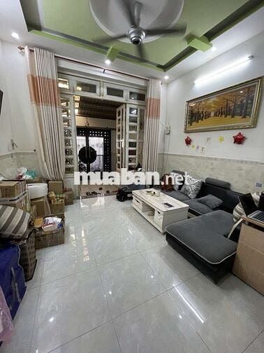 BÁN NHÀ 4×11,GIÁ 3,85 TỶ,HOÀN CÔNG, RA LÊ VĂN QUỚI 5 PHÚT