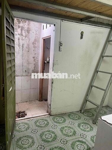 nhà khu dân cư p Dĩ An,tp HCM nhà cấp 4 đường dt 743c