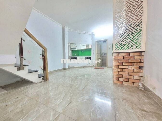 BÁN GẤP NHÀ LÊ QUANG ĐỊNH - 32m2 - 4 TẦNG BTCT - HẺM 3M - CHỈ 4.x TỶ