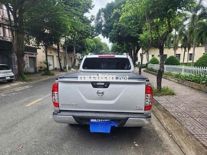 Nissan Navara 2018 Số tự động Bạc