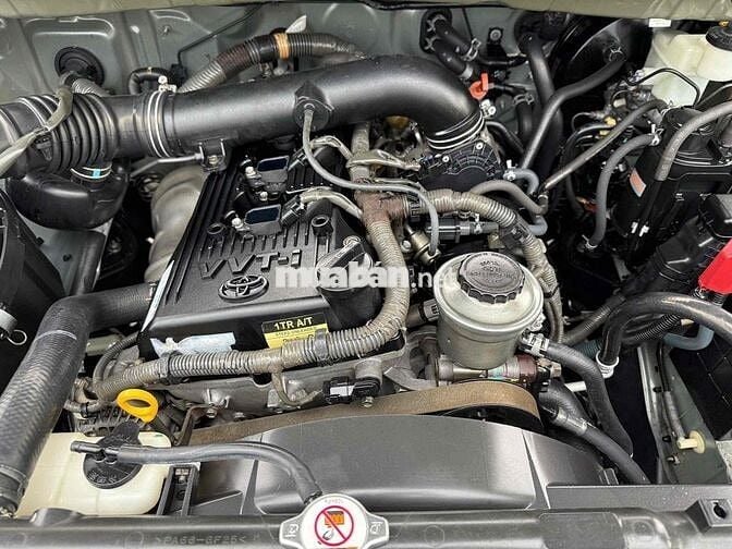 Toyota Innova 2013 2.0G - 170000 km