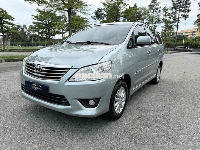 Toyota Innova 2013 2.0G - 170000 km